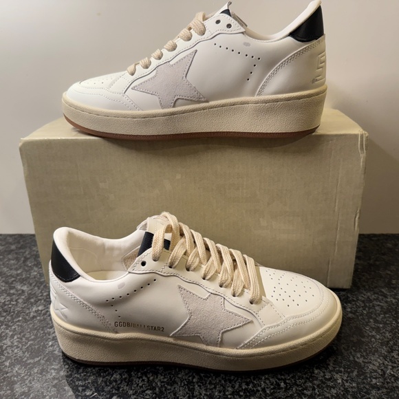 Golden Goose - Ballstar 2, Grey Star, White with Black heel, Size 37, New in Box - Picture 2 of 13